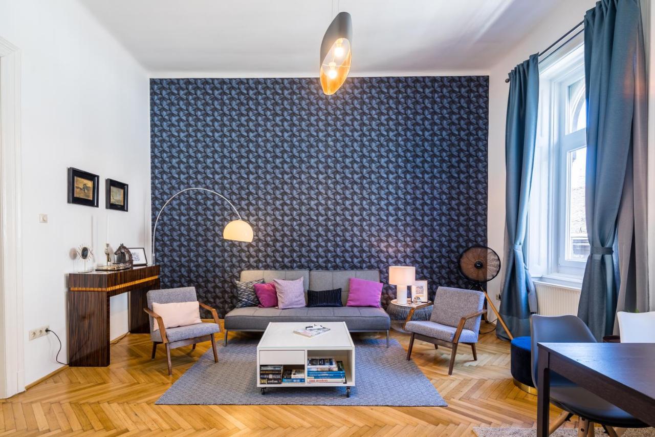 Double Blue Apartment In Budapest Downtown Екстер'єр фото